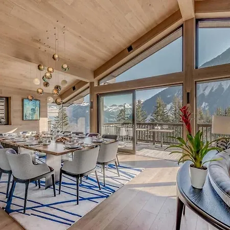 Villa 7br Ski-in Ski-out Chalet In Courchevel
