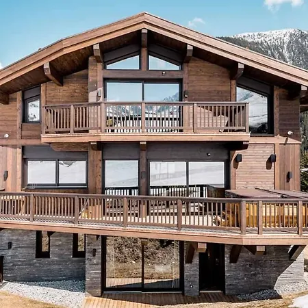7br Ski-in Ski-out Chalet In Villa *
